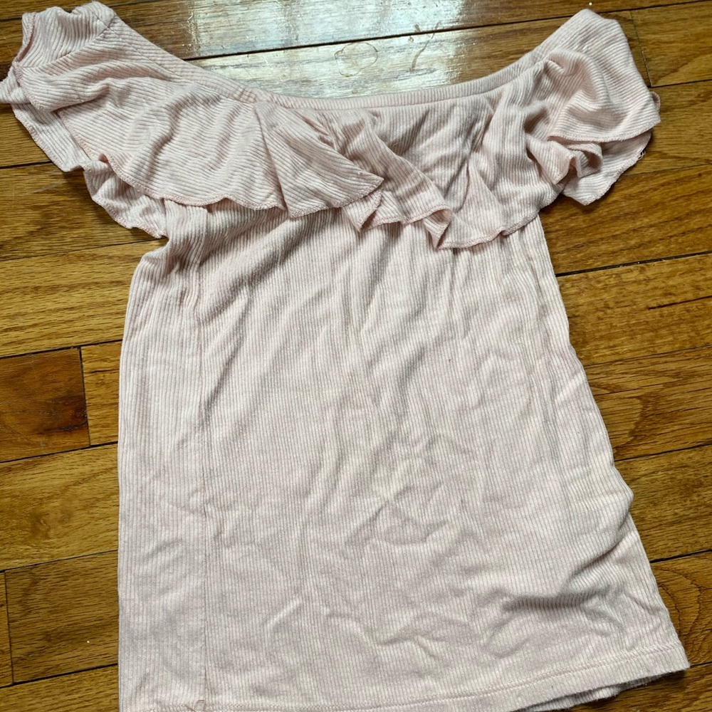 Off the shoulder blush crop top
